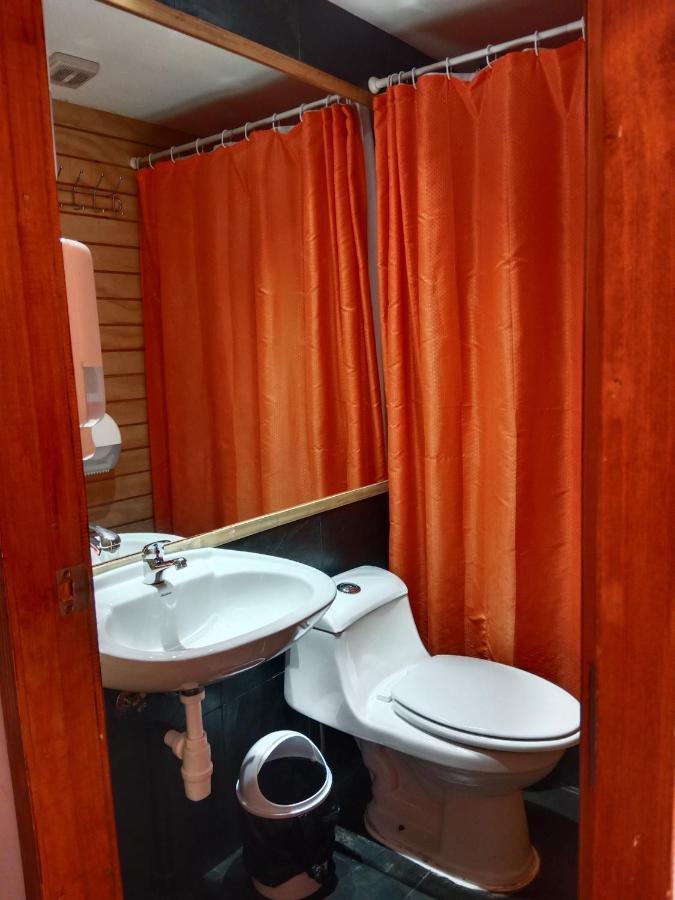 Almer Hostal 蓬塔阿雷纳斯 外观 照片